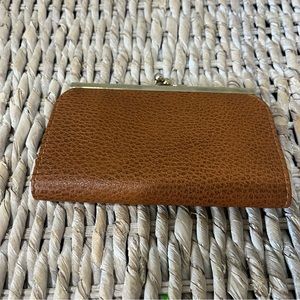 Modi Light Brown Leather Kisslock Wallet - Made in Italy  5” X 3”